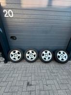Opel Astra GoodYear banden 195/60R16 89H DOT 24/17, Auto-onderdelen, Banden en Velgen, Ophalen, Gebruikt, 16 inch, Band(en)