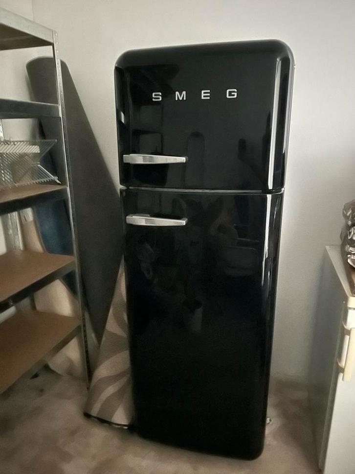 Originele SMEG Koelkast met Vriesvak, Witgoed en Apparatuur, Koelkasten en IJskasten, Gebruikt, Met vriesvak, 150 tot 200 liter