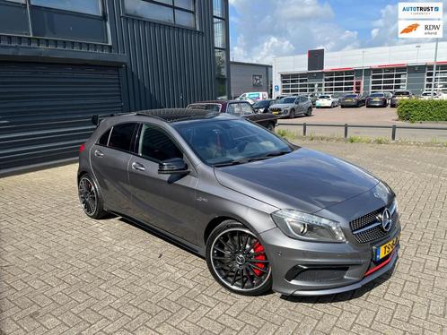 Mercedes-Benz A-klasse AMG 45 4MATIC*Lage km stand! Dealer o, Auto's, Mercedes-Benz, Bedrijf, Te koop, A-Klasse, 4x4, ABS, Airbags