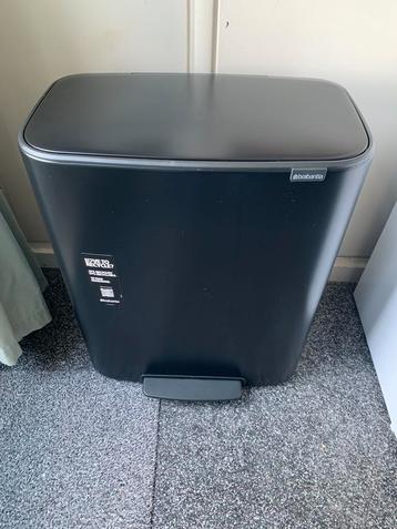 Brabantia Bo Prullenbak - 2 x 30 liter - Matt Black beschikbaar voor biedingen