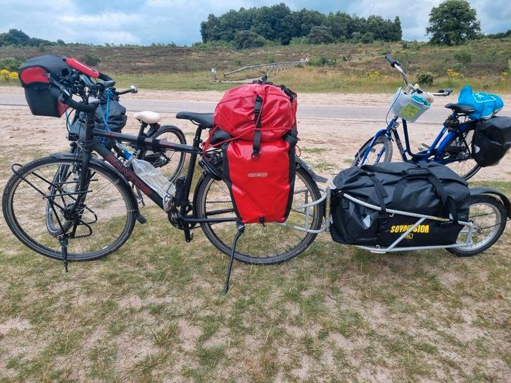 BOB Yak fietskar met tas en koppelas te huur, Fietsen en Brommers, Fietsaccessoires | Aanhangers en Karren, Gebruikt, Bagagekar