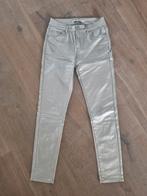 Nieuwe goudkleurige jeans mt 40, Kleding | Dames, Spijkerbroeken en Jeans, Ophalen of Verzenden, Nieuw, Overige kleuren, W30 - W32 (confectie 38/40)