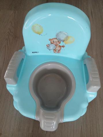 Plasstoeltje met uitneembare deksel - Zo goed als nieuw! beschikbaar voor biedingen