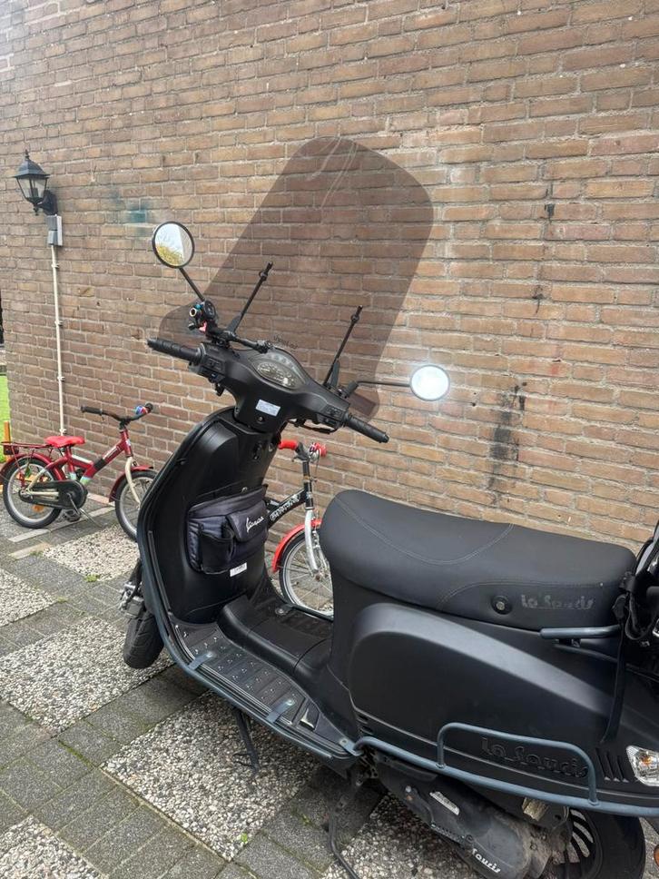 La Souris • Sourini - Special Edition • Mat Zwart • 45 km/h, Fietsen en Brommers, Snorfietsen en Snorscooters, Zo goed als nieuw