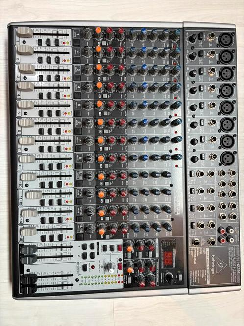 Behringer x2222usb, Muziek en Instrumenten, Mengpanelen, Zo goed als nieuw, Ophalen of Verzenden