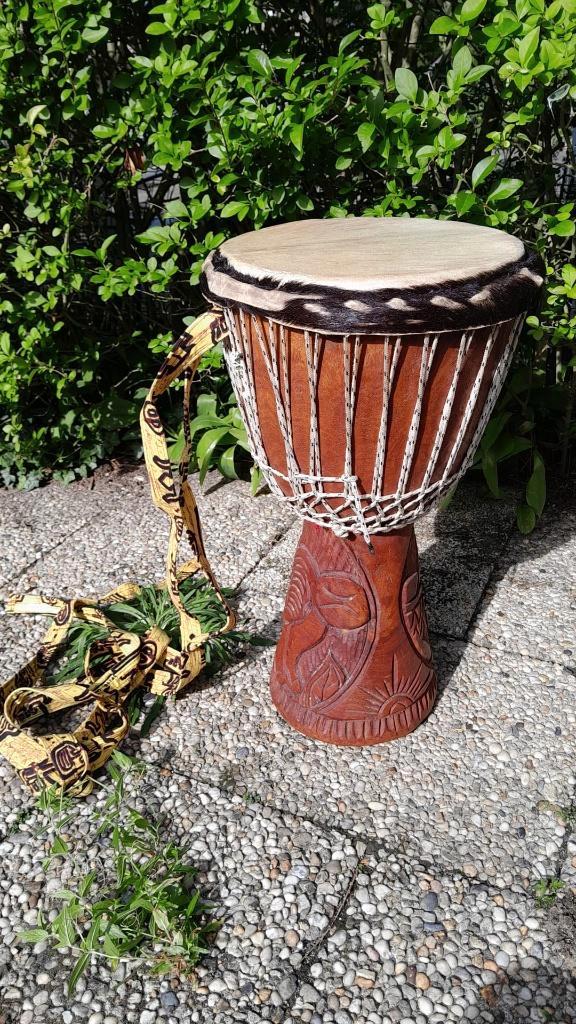 Djembe ( Professioneel - Geen Deco ), Muziek en Instrumenten, Percussie, Gebruikt, Trommel, Ophalen
