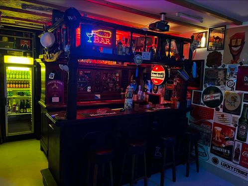 Compleet bruin café / kroeg / bar / mancave, Huis en Inrichting, Barren, Gebruikt, Inclusief barstoelen, Ophalen
