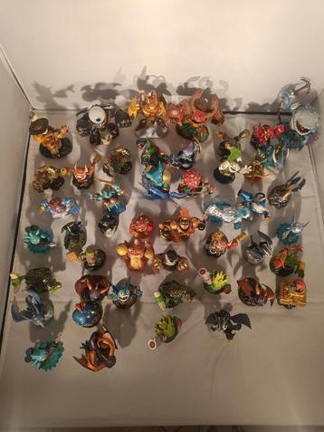 Grote partij Skylanders (61) met portalen beschikbaar voor biedingen