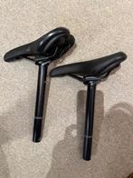 2 nieuwe ! MERIDA TK 166 expert zadels met zadelpinnen, Fietsen en Brommers, Fietsonderdelen, Algemeen, Merida, Nieuw, Ophalen of Verzenden