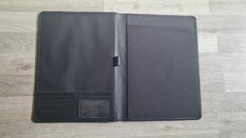 Burkeley fundamentals zwart lederen schrijfmap filecover A4, Diversen, Schrijfwaren, Zo goed als nieuw, Ophalen of Verzenden