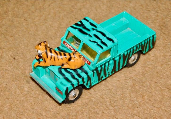 Corgi Toys Landrover 109 Daktari uitvoering, Hobby en Vrije tijd, Modelauto's | 1:50, Zo goed als nieuw, Auto, Corgi, Ophalen of Verzenden