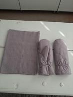 Lila Colsjaal met Handschoenen, Kleding | Dames, Mutsen, Sjaals en Handschoenen, H&M, Ophalen of Verzenden, Zo goed als nieuw