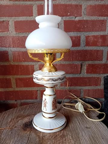 Vintage italiaanse tafellamp beschikbaar voor biedingen