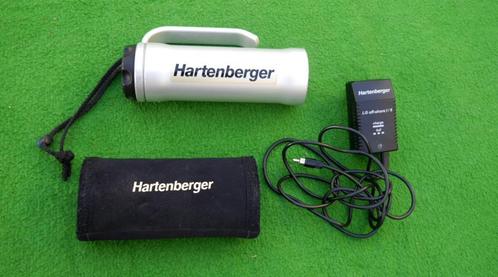 Duiklamp Hartenberger met lader - Accu defect., Watersport en Boten, Duiken, Gebruikt, Duiklamp, Ophalen of Verzenden