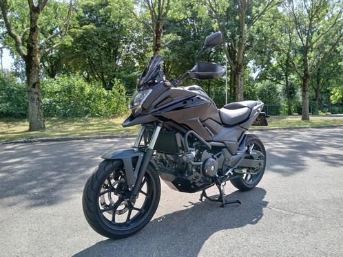Honda NC750X | 2016 | 30.792 km | Zeer netjes, Motoren, Motoren | Honda, Particulier, Toermotor, meer dan 35 kW, 2 cilinders, ABS