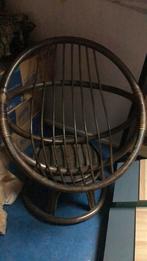 Mooie draaibare stoel donkerhout, Huis en Inrichting, Fauteuils, Ophalen, Zo goed als nieuw, 50 tot 75 cm