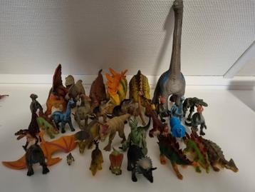 Dinosaurussen  beschikbaar voor biedingen