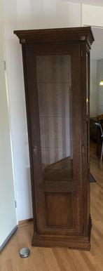 Houten kast - vitrine - kringloopwinkel nochris 2.0, Ophalen, Zo goed als nieuw, 25 tot 50 cm