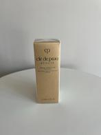 CLÉ DE PEAU BEAUTÉ - PRECIOUS GOLD VITALITY SERUM - 40 ML, Verzenden, Nieuw, Gehele gezicht, Verzorging
