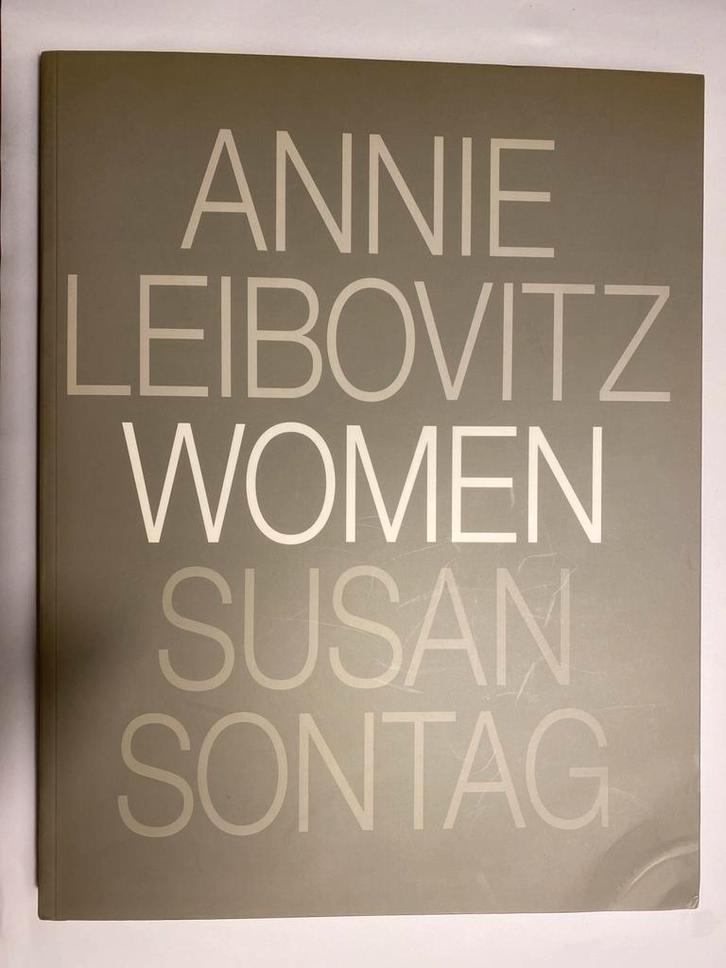 Annie Leibovitz - Women - Susan Sontag, Boeken, Kunst en Cultuur | Fotografie en Design, Gelezen, Fotografen, Ophalen of Verzenden