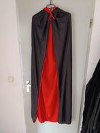 halloween dracula cape, Kleding | Dames, Overige typen, Zwart, Zo goed als nieuw, Ophalen