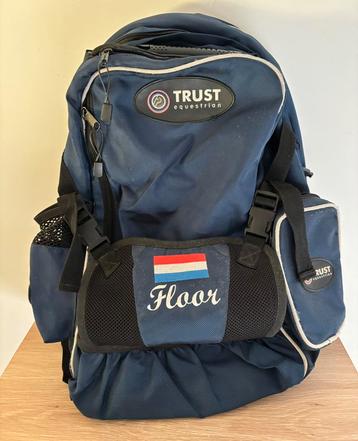 Handige groomtas / rugzak Trust Equestrian beschikbaar voor biedingen