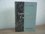 ds. E. van Meer - Leer mij Uw paden - Bijbels dagboek, Boeken, Christendom | Protestants, Ophalen of Verzenden, Zo goed als nieuw