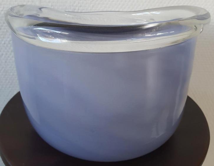 Bloempot pot schaal mondgeblazen dik doorzichtig glas paars, Antiek en Kunst, Antiek | Glas en Kristal, Ophalen of Verzenden