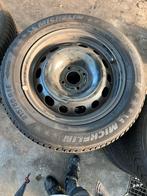 Peugeot 3008 Winterbandenset 215/60 R16, Ophalen, Gebruikt