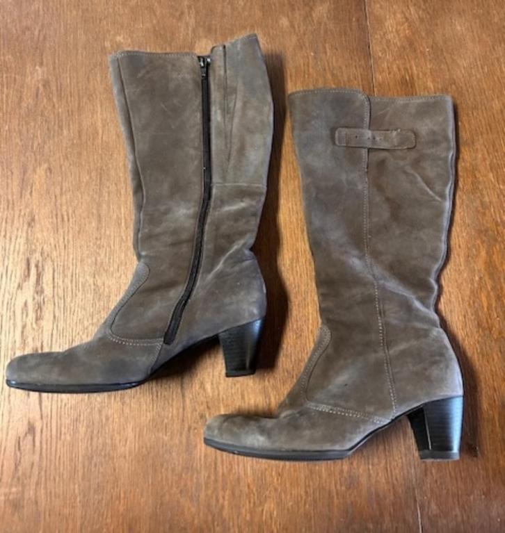Vrijwel Nieuwe Gabor laarzen, brede kuit, maat 7, Kleding | Dames, Schoenen, Zo goed als nieuw, Hoge laarzen, Grijs, Ophalen