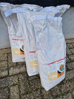 Beaphar Universeelvoer voor vogels zak van 10Kg., Dieren en Toebehoren, Ophalen of Verzenden, Vogel