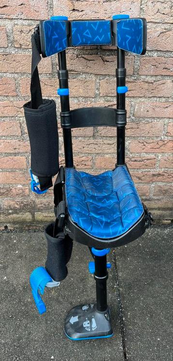 Iwalk handsfree kniekruk beschikbaar voor biedingen
