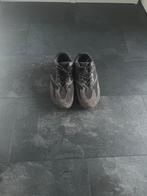 Yeezy 700 v1 zwart zonder doos, Ophalen, Zo goed als nieuw, Jongetje of Meisje, Schoentjes