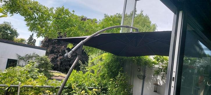 zweefparasol, vierkant, 250x250cm., Tuin en Terras, Parasols, Gebruikt, Zweefparasol, 2 tot 3 meter, Ophalen