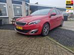 Peugeot 308 SW 1.2 e-THP Allure Leren bekleding en panoramad, Gebruikt, Euro 6, 1199 cc, 1165 kg