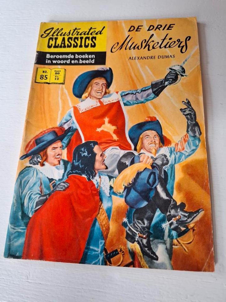 De Drie Musketiers - Illustrated Classics #85, Boeken, Stripboeken, Gelezen, Eén stripboek, Ophalen of Verzenden