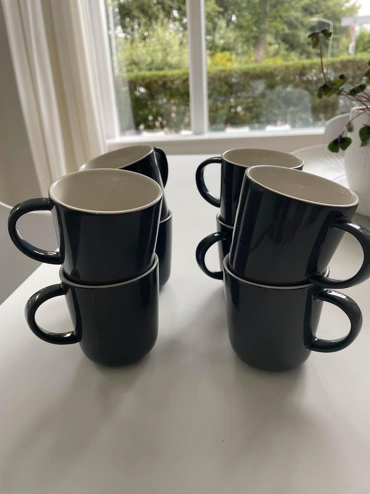 8 HEMA Koffiekopjes - Grijs - 130 ml, Huis en Inrichting, Keuken | Servies, Zo goed als nieuw, Kop(pen) en/of Schotel(s), Effen