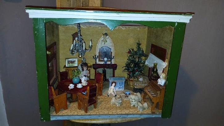 Antiek klein poppenhuis kerst kamertje, Antiek en Kunst, Antiek | Speelgoed, Ophalen of Verzenden