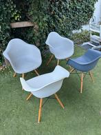 Witte Kuipstoel met Houten Poten, Huis en Inrichting, Ophalen, Kunststof, Gebruikt, Overige kleuren