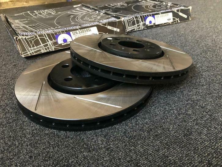 Stoptech Remschijven voorzijde gegroefd - Audi A1 A3, Auto diversen, Tuning en Styling, Ophalen of Verzenden