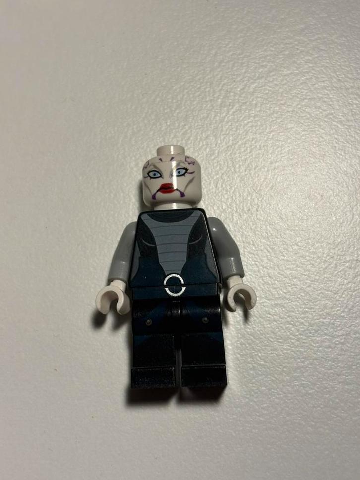 Lego star wars asajj ventress minifiguur/poppetje sw0318, Kinderen en Baby's, Speelgoed | Duplo en Lego, Zo goed als nieuw, Ophalen of Verzenden