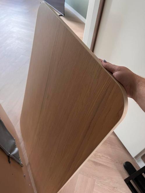 Ikea bureau bekant 120x80 moet weg, Huis en Inrichting, Bureaus, Zo goed als nieuw, Bureau, In hoogte verstelbaar, Ophalen