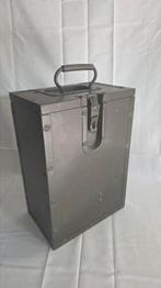 Militaire zoeklamp Eisemann KEB 130/1 met  kist & filters, Ophalen of Verzenden, Landmacht, Nederland