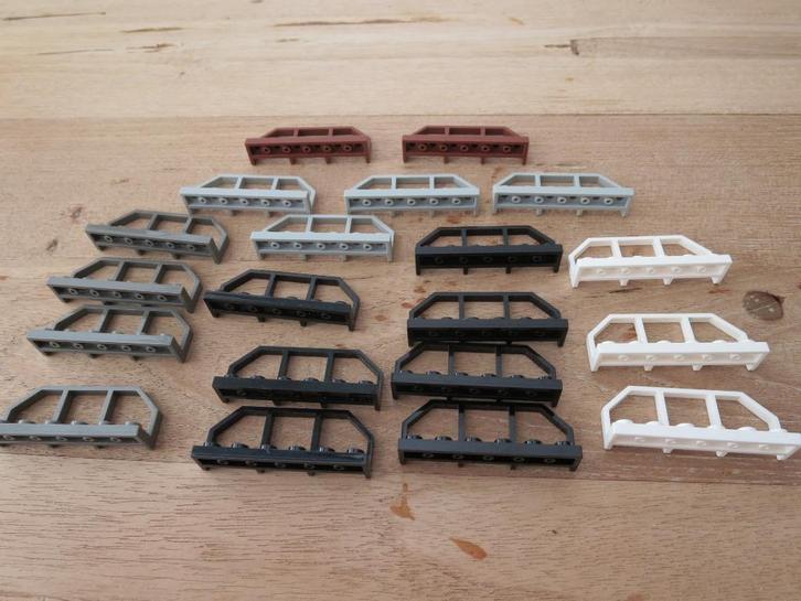 12/9V & IR Rails Trein Diverse Loc/Wagon 20x Railing/Hekjes, Kinderen en Baby's, Speelgoed | Duplo en Lego, Gebruikt, Lego, Complete set