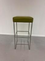 14 x Bert Plantagie Elements barkruk met groen leren zitting, Huis en Inrichting, 60 tot 90 cm, Leer, Ophalen of Verzenden, Zo goed als nieuw