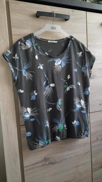 Mooi Gebloemd Damesshirt, Cecil L (Zo goed als nieuw) beschikbaar voor biedingen