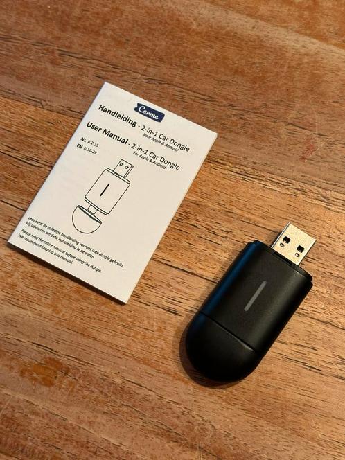 Carme 2-in-1 Car Dongle - Draadloze CarPlay Adapter, Auto diversen, Carkits, Zo goed als nieuw, Ophalen of Verzenden