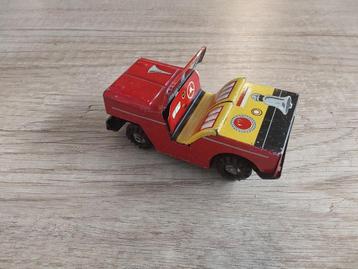 Blikken auto, brandweerauto  beschikbaar voor biedingen