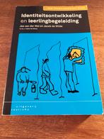 Identiteitsontwikkeling en leerlingbegeleiding, Ophalen of Verzenden, Gelezen, Ontwikkelingspsychologie, Jos van der Wal en Jacob de Wilde