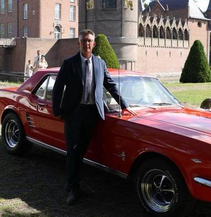 Ford Mustang trouwauto huren ( met chauffeur), Diensten en Vakmensen, Verhuur | Auto en Motor, Trouwauto, Met chauffeur